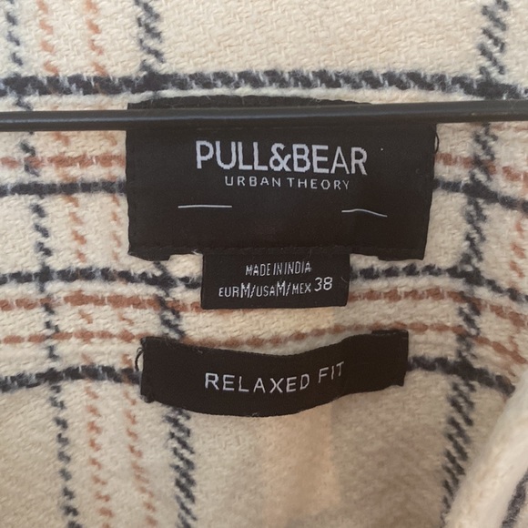 PULL & BEAR - coozy flanel type blouse - sizee M (relaxed fit) - Picture 5 of 9